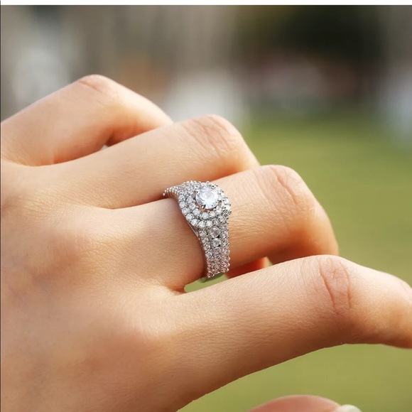 Silver Engagement Ring Primavera - Picture 2 of 4